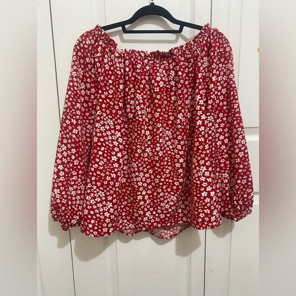 Floral Red Women's Top - Picture 3 of 5